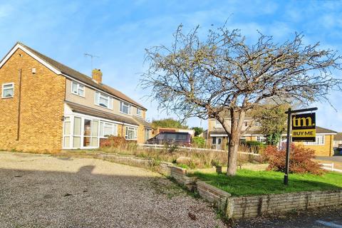 3 bedroom semi-detached house for sale, Giffins Close, Braintree CM7