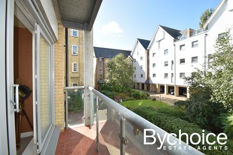 2 bedroom apartment for sale, Bakers Court, Great Cornard