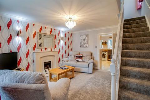 2 bedroom townhouse for sale, The Hawthorns, Ossett WF5