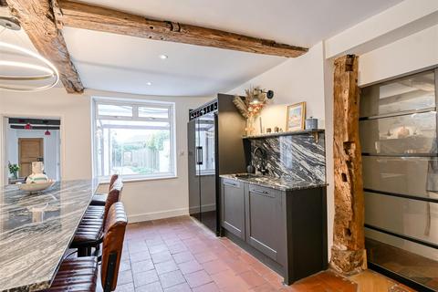 4 bedroom end of terrace house for sale, 23 Salop Street, Bridgnorth