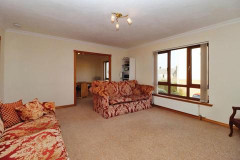 3 bedroom flat for sale, Binney Wells, Kirkcaldy, KY1