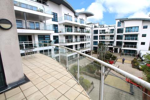 2 bedroom flat to rent, Boscombe Spa Road, Bournemouth,