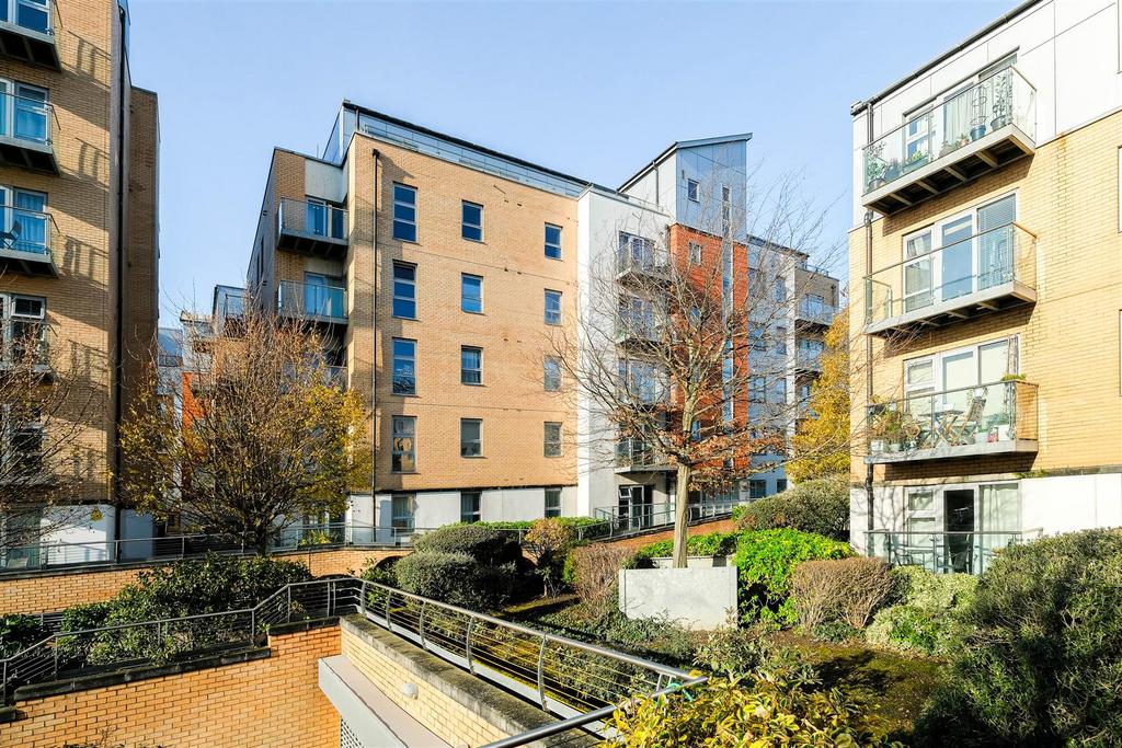4 kings wood heights-24.jpg