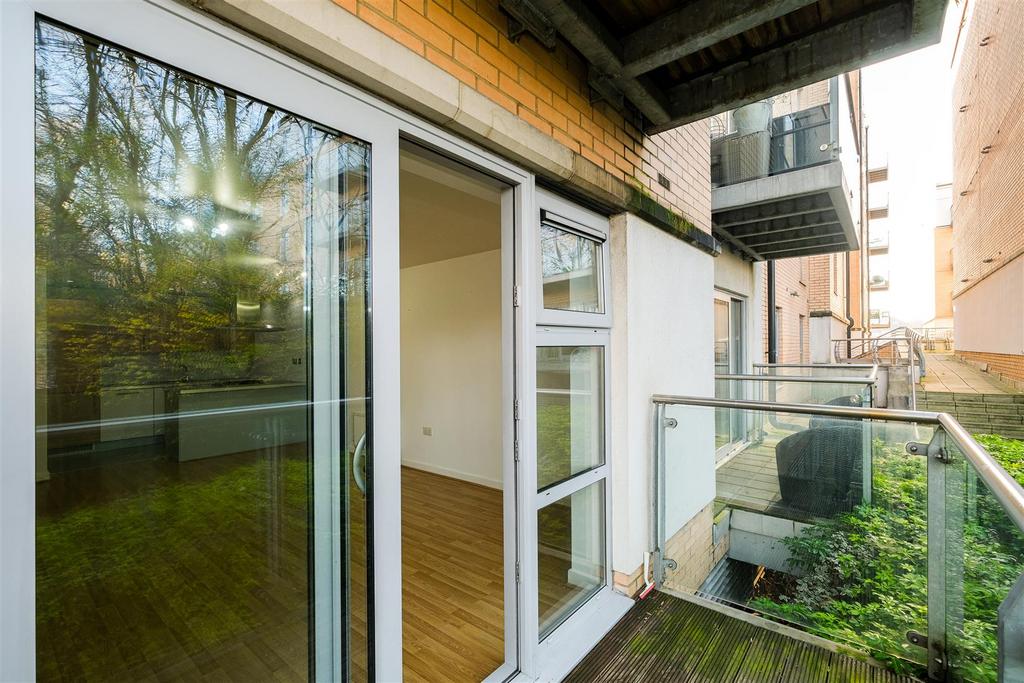 4 kings wood heights-10.jpg