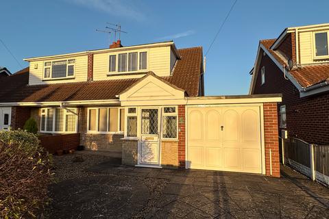 3 bedroom house to rent, Clifton Drive, Sprotbrough DN5