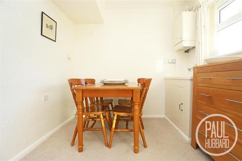 68 Catchpole Close, Kessingland, Lowestoft, NR33 7TL