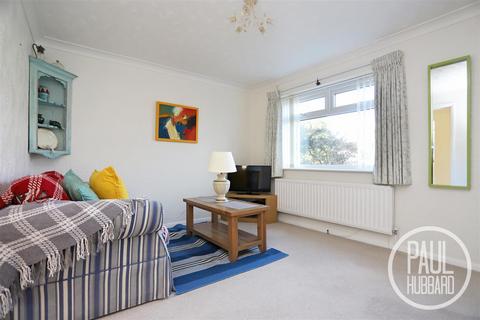 2 bedroom end of terrace house for sale, Catchpole Close, Kessingland, NR33