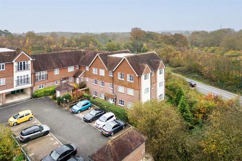 2 bedroom flat for sale, Highbank, Bolnore Village, Haywards Heath