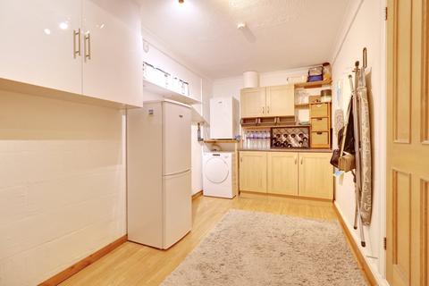 20 Abbey Wood Lane, Rainham, RM13 9QH