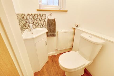 20 Abbey Wood Lane, Rainham, RM13 9QH