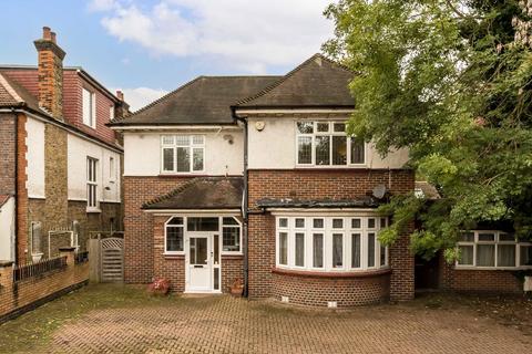 4 bedroom house for sale, Gunnersbury Avenue, London W5