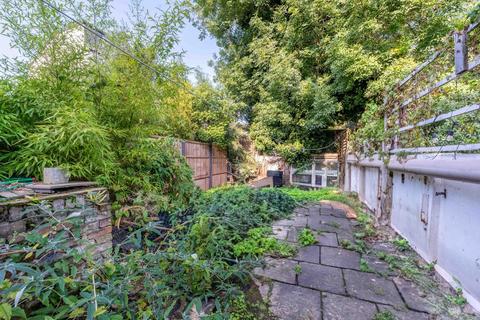 4 bedroom terraced house for sale, Evering Road, London, N16