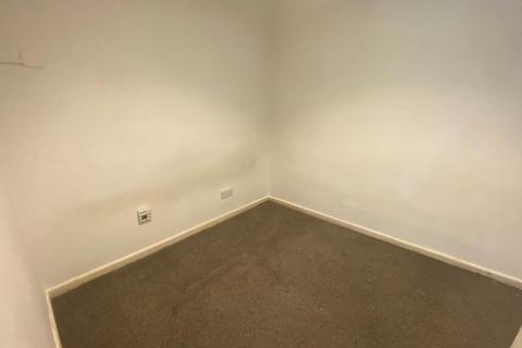 Studio to rent, Savoy Close, Birmingham, B32 2HD