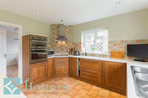 Heather Bank Irfon Road, Builth Wells, LD2 3DE