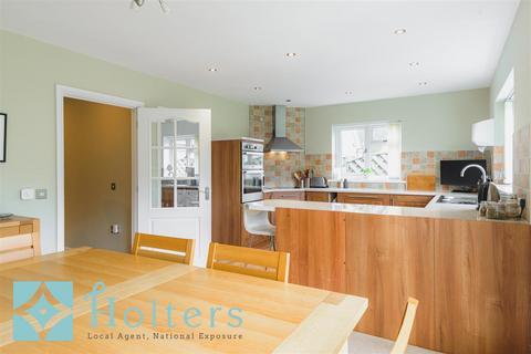 Heather Bank Irfon Road, Builth Wells, LD2 3DE