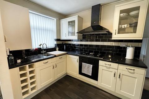 3 bedroom end of terrace house for sale, Telford Close, Smethwick, Birmingham