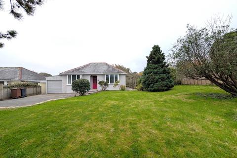 2 bedroom detached bungalow to rent, Laburnum Grove, Dartington