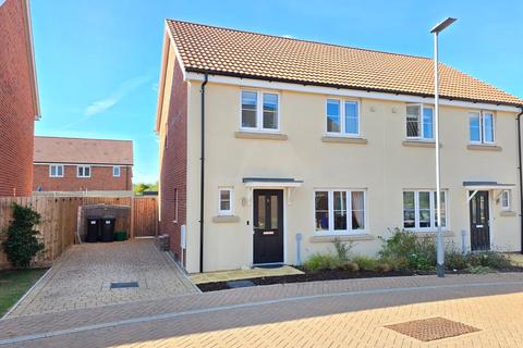 3 bedroom semi-detached house for sale, Pyes Close, Walsham Le Willows