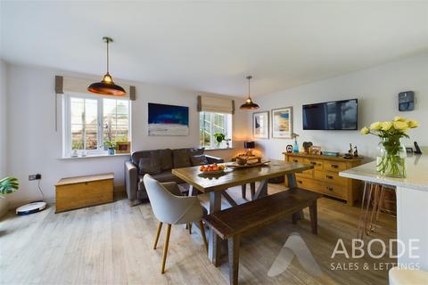 43 Geoff Morrison Way, Uttoxeter, ST14 7SR