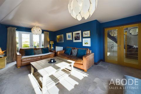 43 Geoff Morrison Way, Uttoxeter, ST14 7SR