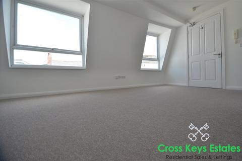 1 bedroom apartment to rent, Arundel Crescent, Plymouth PL1