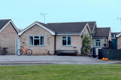 4 bedroom detached bungalow for sale, Lacy Close, Gloucester GL2