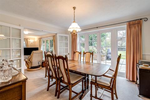 4 bedroom detached house for sale, Cross Road, Rustington, Littlehampton, West Sussex, BN16