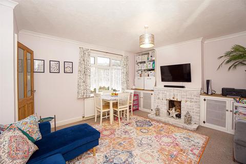 3 bedroom semi-detached house for sale, Upper Broomgrove Road, Hastings