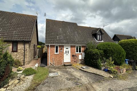 1 bedroom semi-detached house for sale, Aylward Close, Hadleigh