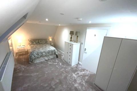 undefined, Brooklands Road, Weybridge KT13