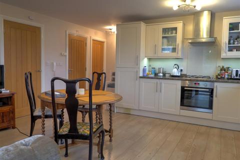 2 bedroom apartment to rent, Clopton Road, Stratford-Upon-Avon