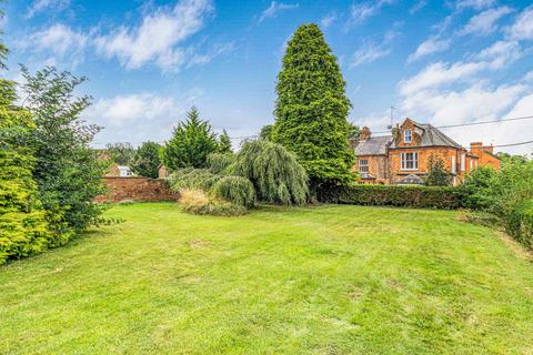 3 bedroom detached house for sale, Woodford Halse, Daventry