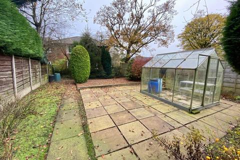 13 Barnfield Road, Bollington, Macclesfield, SK10 5DZ