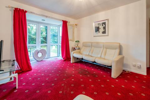 2 bedroom flat for sale, Limefield Road, Salford, M7