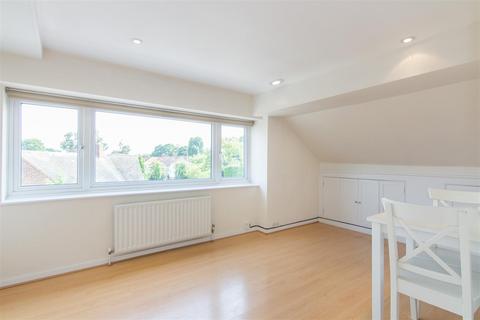 1 bedroom flat for sale, Madrid Road, Barnes, London, SW13