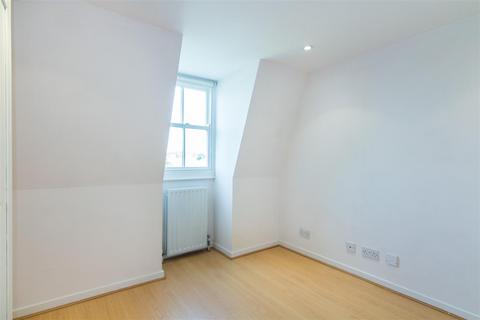 1 bedroom flat for sale, Madrid Road, Barnes, London, SW13