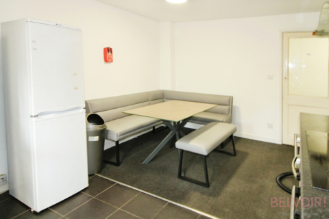 7 bedroom flat to rent, Barrique Road, Nottingham NG7