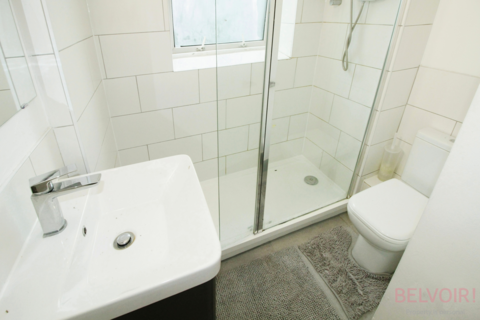 7 bedroom flat to rent, Barrique Road, Nottingham NG7