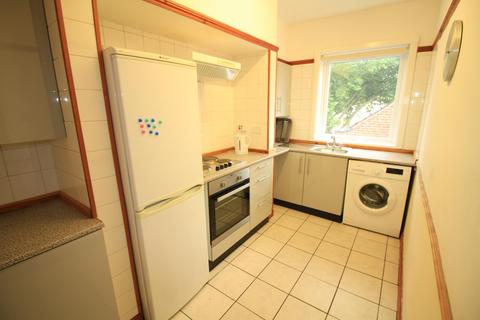 3 bedroom flat to rent, North Sherwood Street, Nottingham NG1