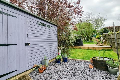 3 bedroom semi-detached house for sale, Hamlet Road, Haverhill