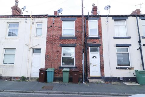 1 bedroom terraced house for sale, Victoria Street, Horbury WF4