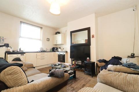 1 bedroom terraced house for sale, Victoria Street, Horbury WF4