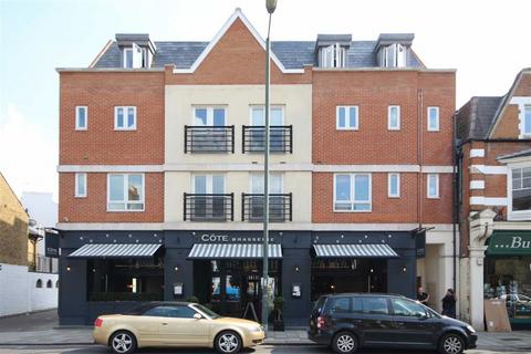 2 bedroom flat to rent, High Street, Teddington TW11