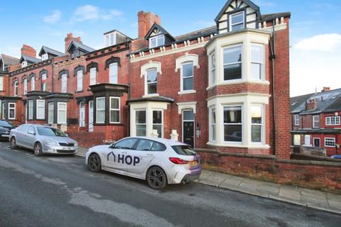 1 bedroom in a house share to rent, BILLS INCLUDED HOUSE SHARE - Hilton Road, Chapel Allerton, Leeds, LS8