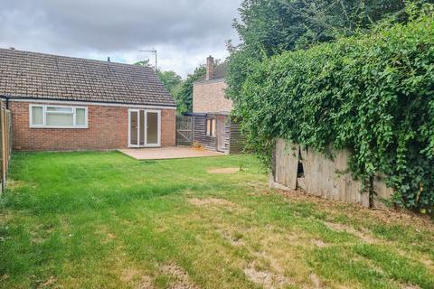 16 Barton Drive, Kedington, Haverhill, CB9 7PS