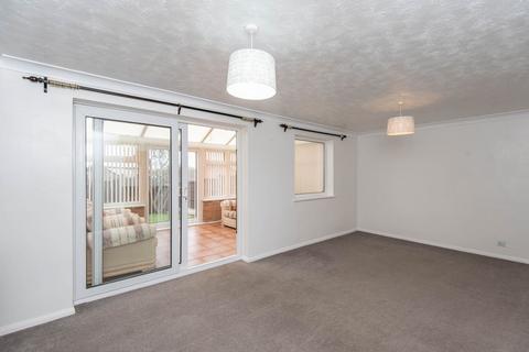 3 bedroom semi-detached house to rent, Westland Gardens, Sheffield S20