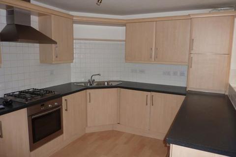 2 bedroom flat to rent, Newmarket Close