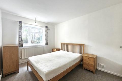 2 bedroom flat to rent, Elmshurst Crescent, East Finchley, N2