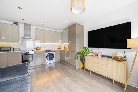 2 bedroom flat for sale, King Charles Road, Surbiton KT5