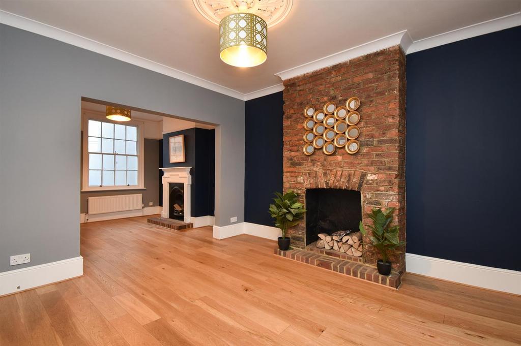 Living & dining room